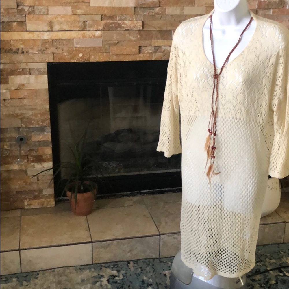 Knitted cover-up